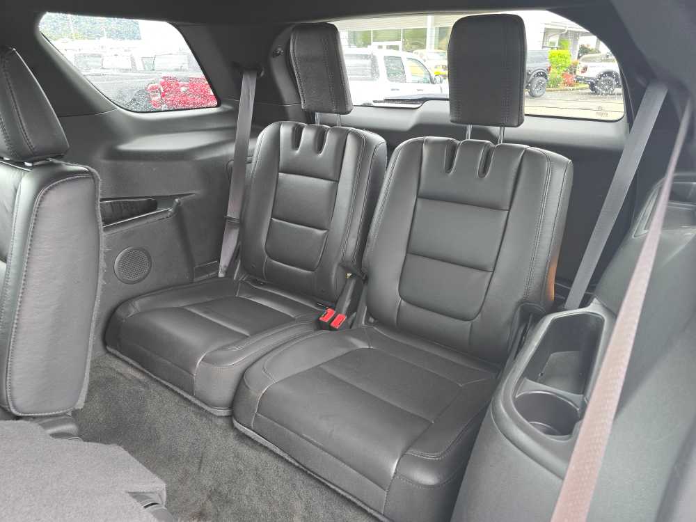 Thumbnail: 2015 Ford Explorer - 17