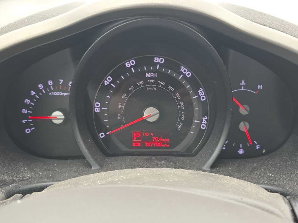 Thumbnail: 2011 Kia Sportage - 7