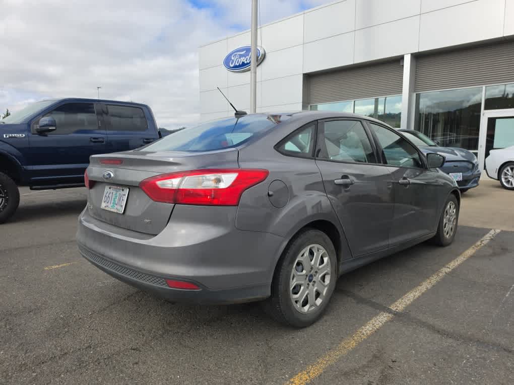 Thumbnail: 2012 Ford Focus - 3