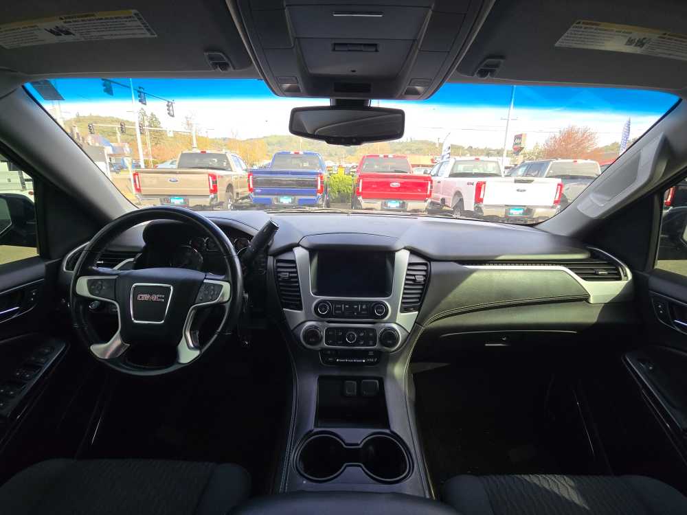 Thumbnail: 2019 GMC Yukon - 15