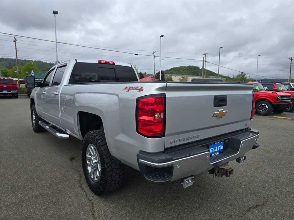 Thumbnail: 2016 Chevrolet Silverado 3500 - 3