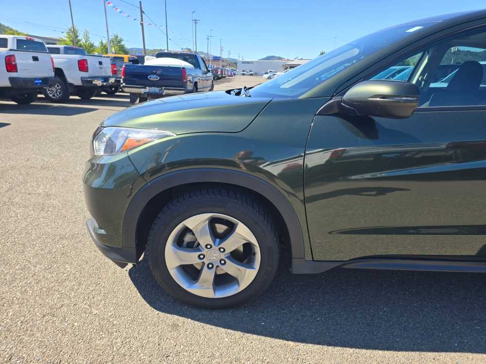 Thumbnail: 2017 Honda HR-V - 13