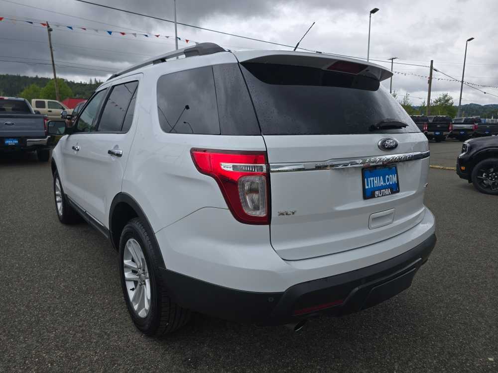 Thumbnail: 2015 Ford Explorer - 3