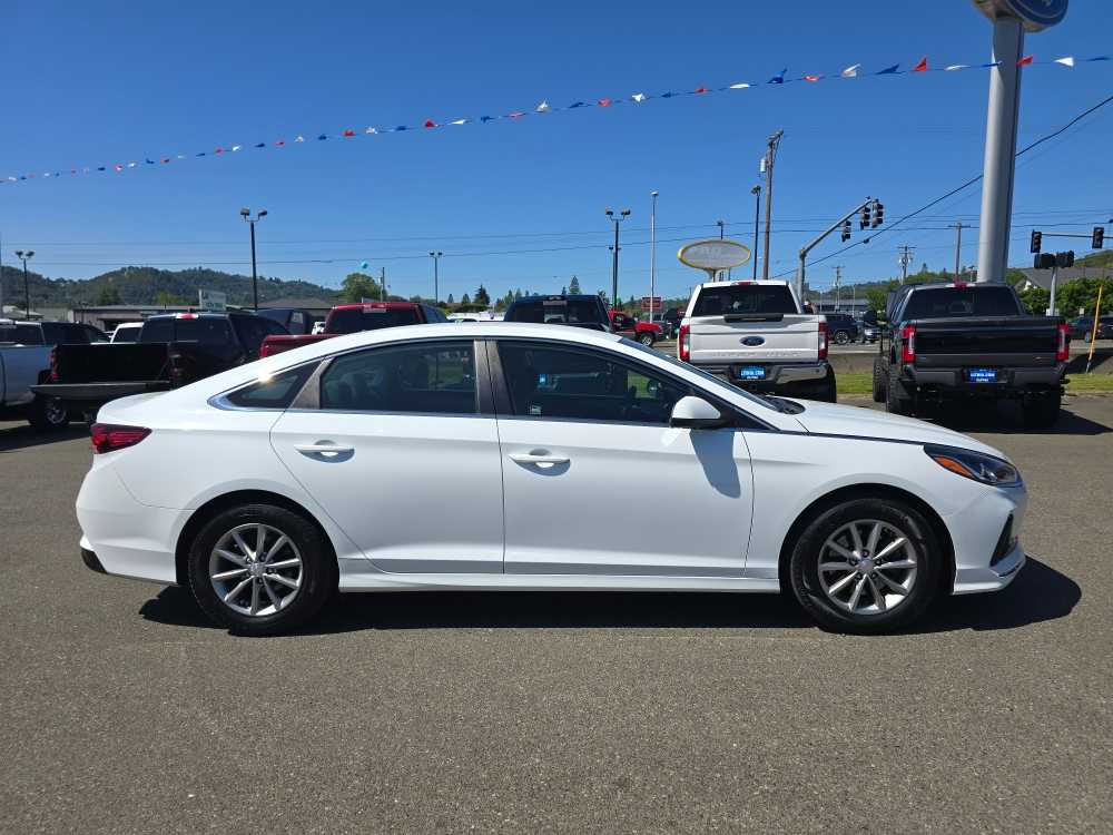 Thumbnail: 2018 Hyundai Sonata - 6
