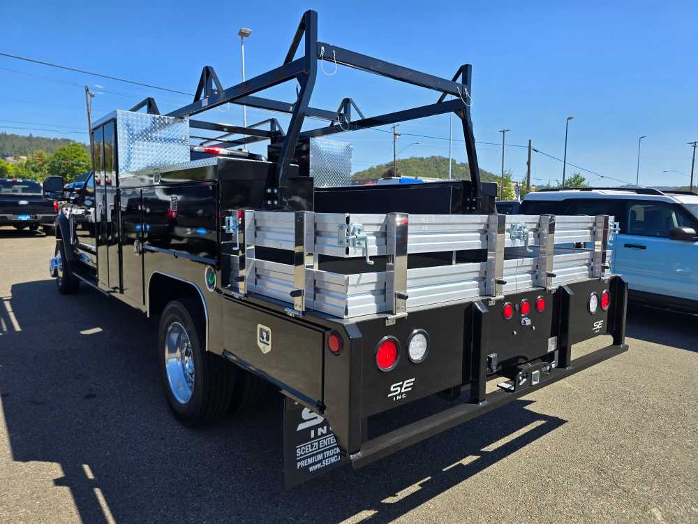 Thumbnail: 2025 Ford F-450 - 3