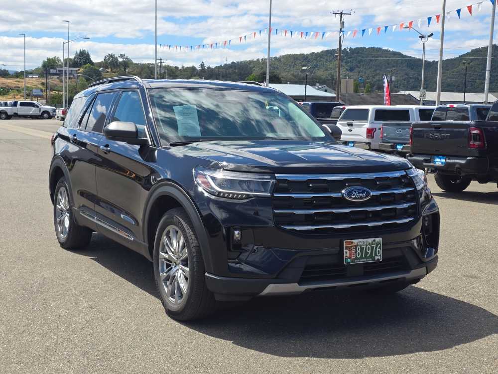 Thumbnail: 2025 Ford Explorer - 18