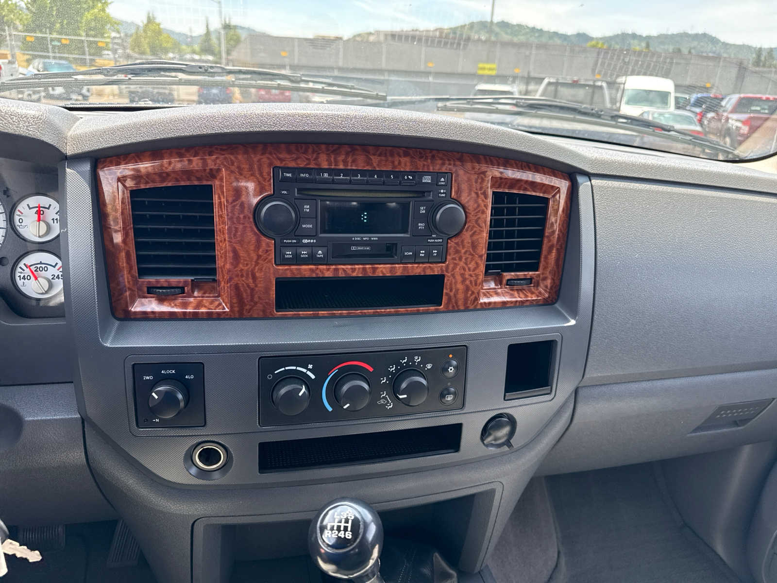 Thumbnail: 2006 Dodge Ram 2500 - 13