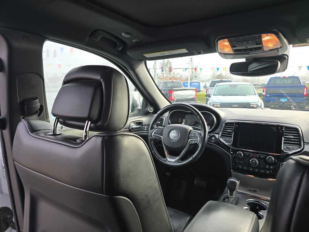 Thumbnail: 2019 Jeep Grand Cherokee - 10