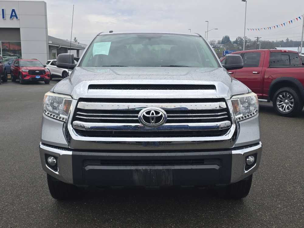 Thumbnail: 2017 Toyota Tundra - 8