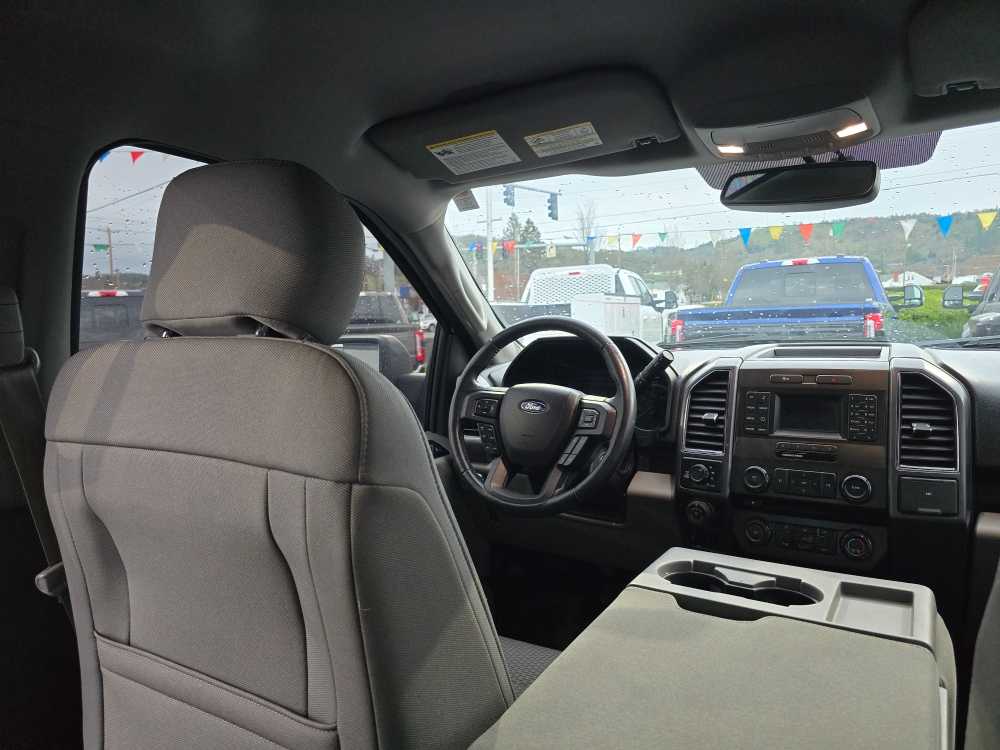 Thumbnail: 2017 Ford F-150 - 11