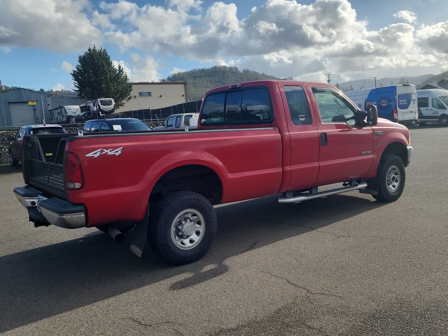 Thumbnail: 2004 Ford F-350 - 4