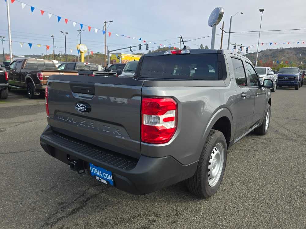 Thumbnail: 2025 Ford Maverick - 5