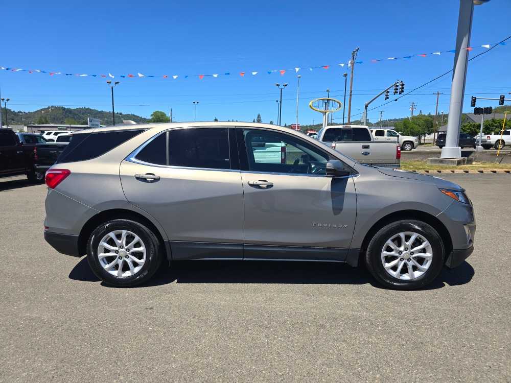 Thumbnail: 2019 Chevrolet Equinox - 5