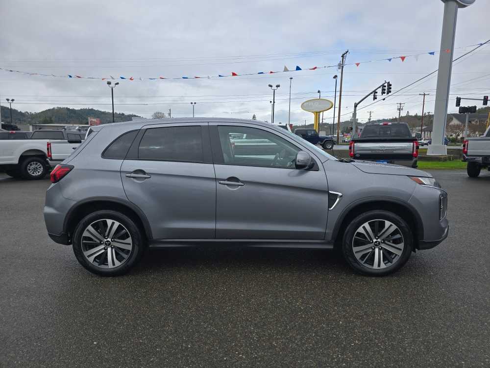 Thumbnail: 2024 Mitsubishi Outlander Sport - 6