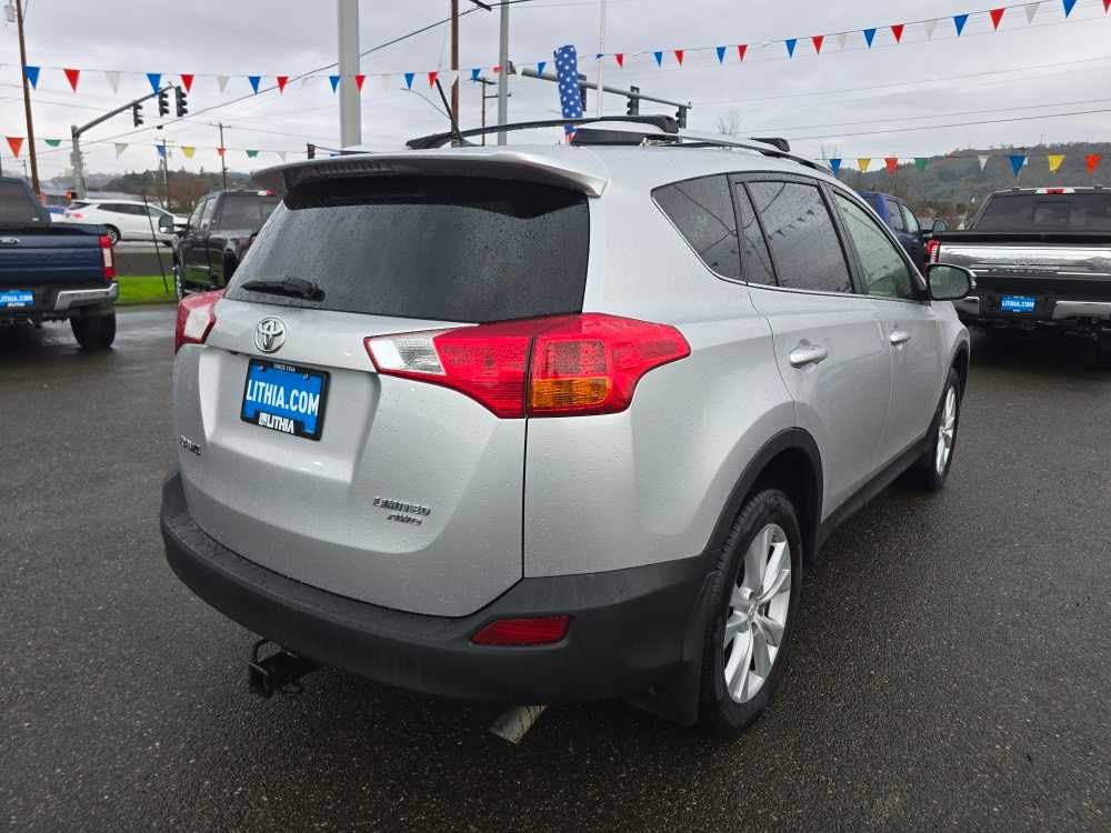 Thumbnail: 2015 Toyota RAV4 - 5