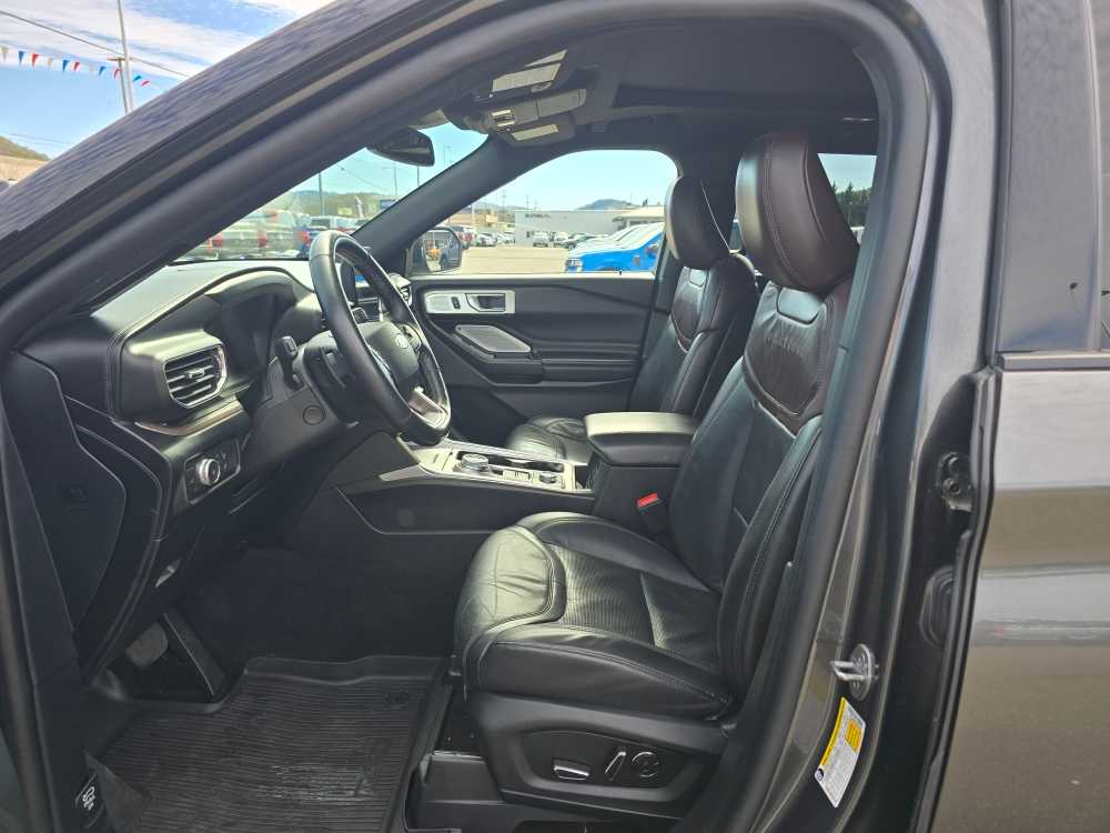 Thumbnail: 2020 Ford Explorer - 9