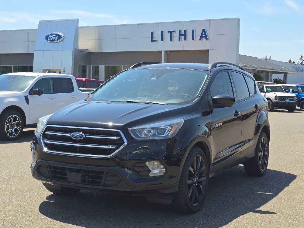 Thumbnail: 2018 Ford Escape - 1
