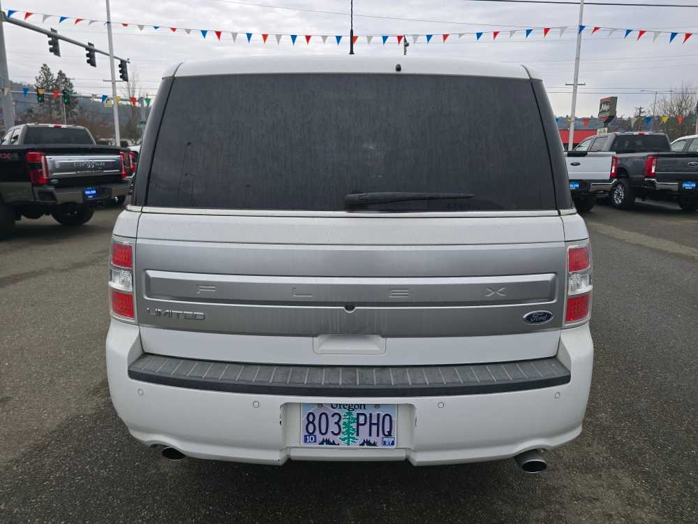 Thumbnail: 2019 Ford Flex - 4