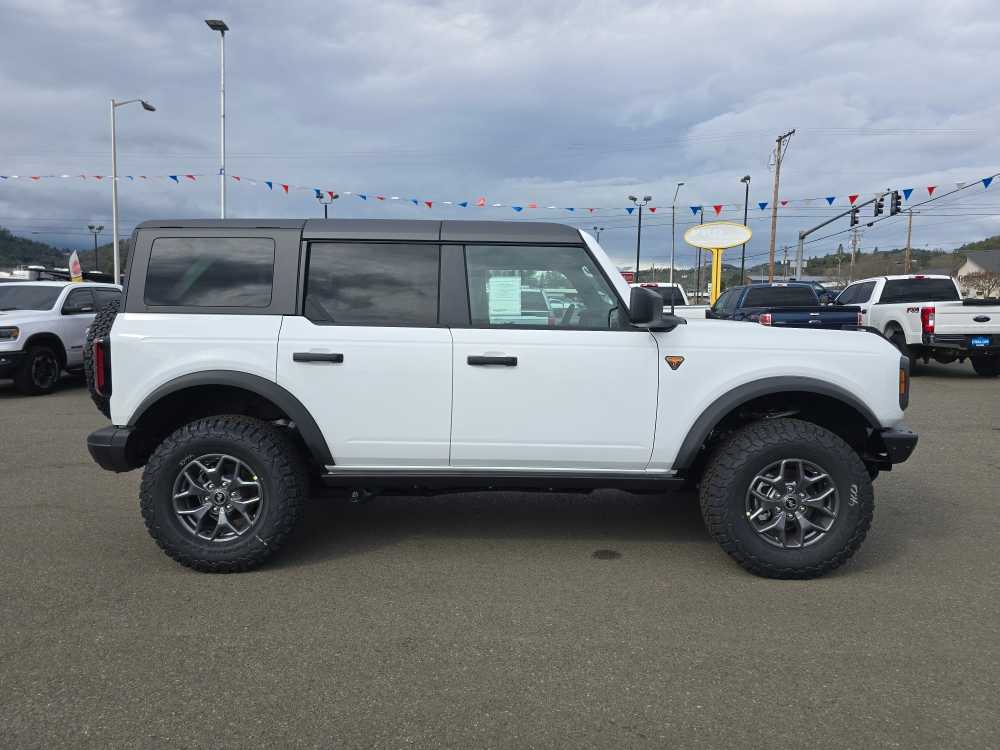 Thumbnail: 2025 Ford Bronco - 6