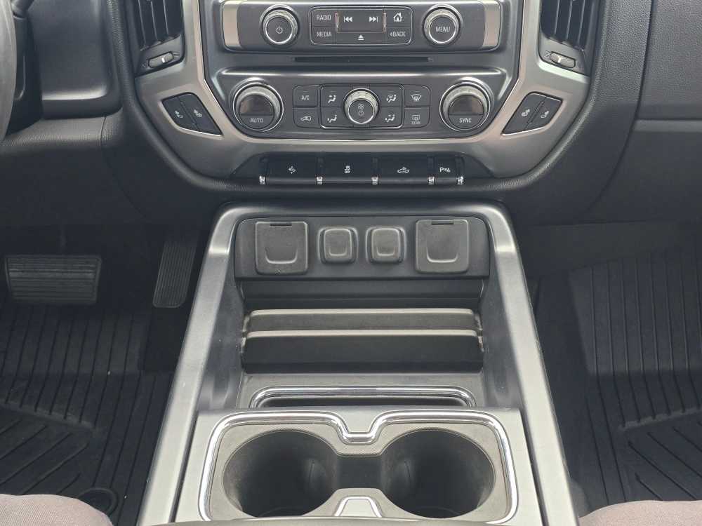 Thumbnail: 2016 Chevrolet Silverado 3500 - 13