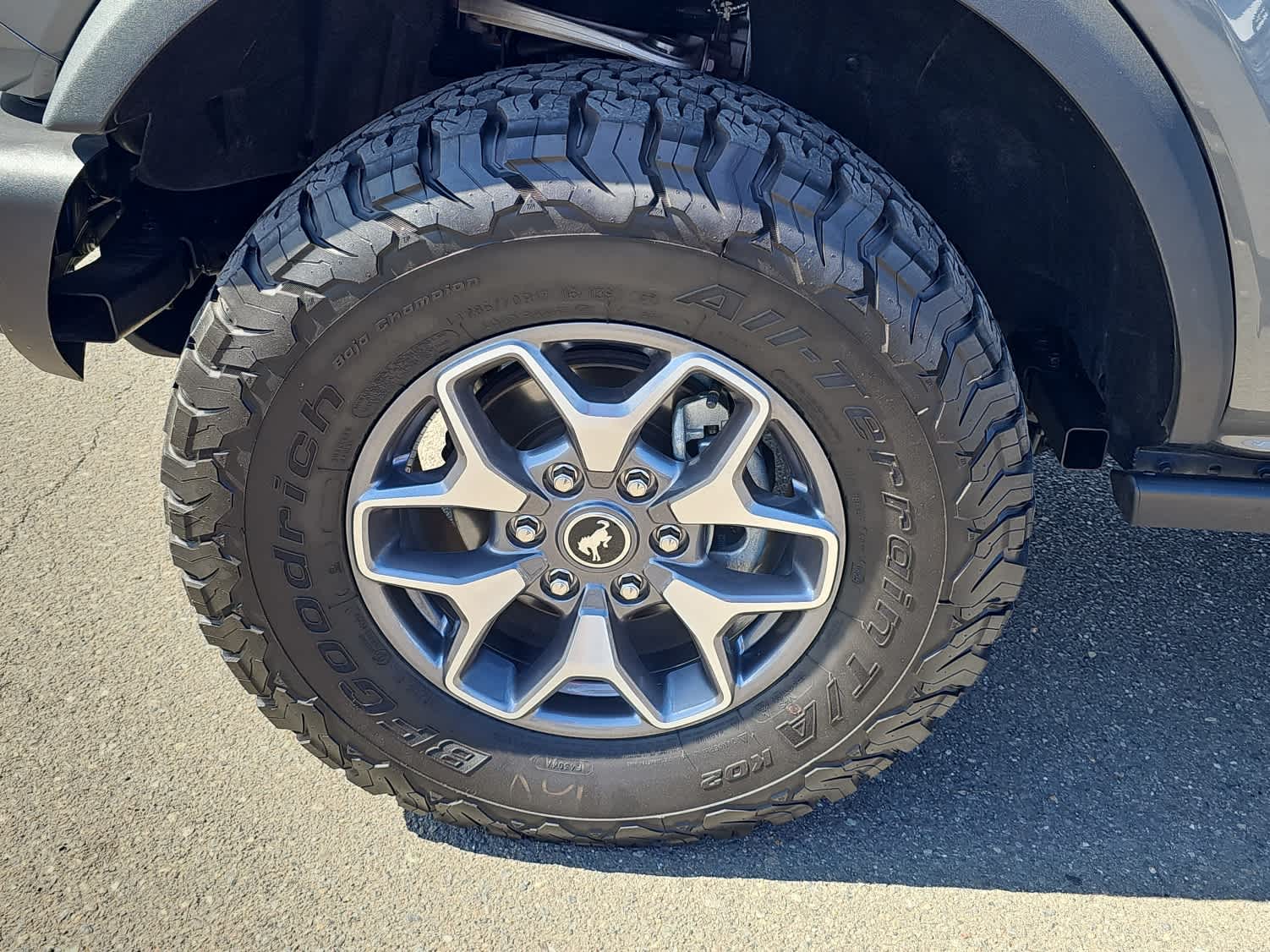 Thumbnail: 2025 Ford Bronco - 9