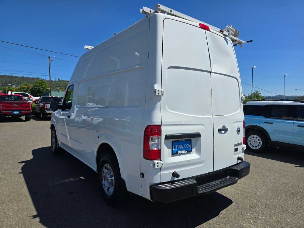 Thumbnail: 2012 Nissan NV - 3