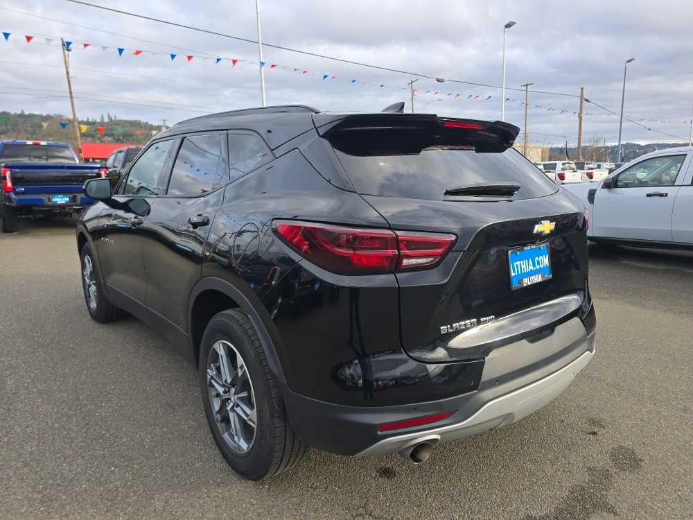 Thumbnail: 2024 Chevrolet Blazer - 3