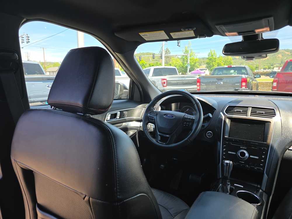 Thumbnail: 2018 Ford Explorer - 9