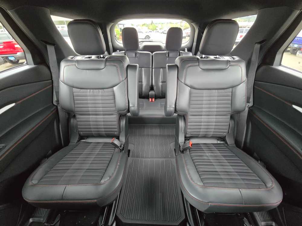 Thumbnail: 2026 Ford Explorer - 18