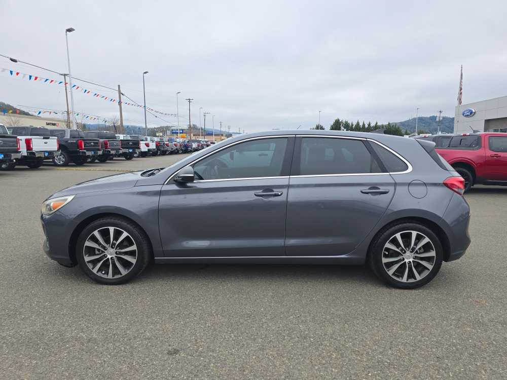 Thumbnail: 2018 Hyundai Elantra - 2