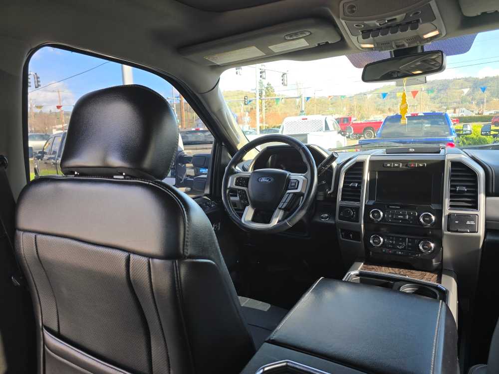 Thumbnail: 2019 Ford F-350 - 10