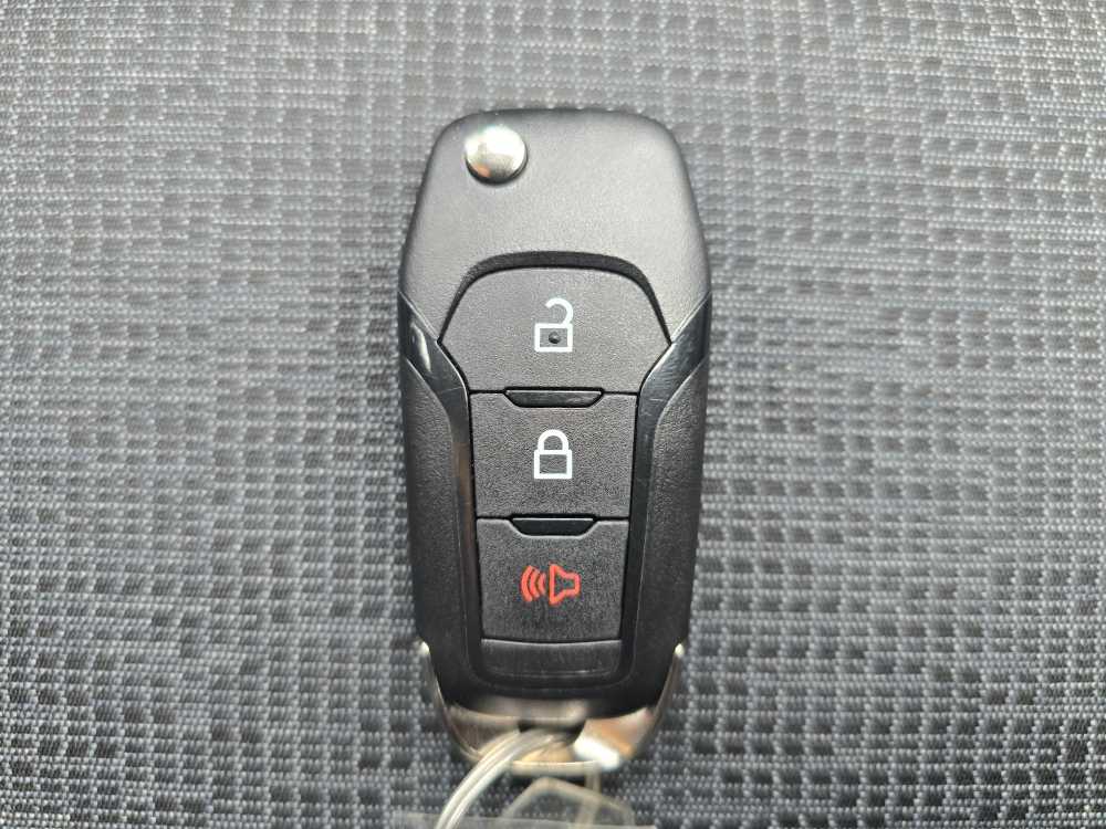 Thumbnail: 2025 Ford Maverick - 22