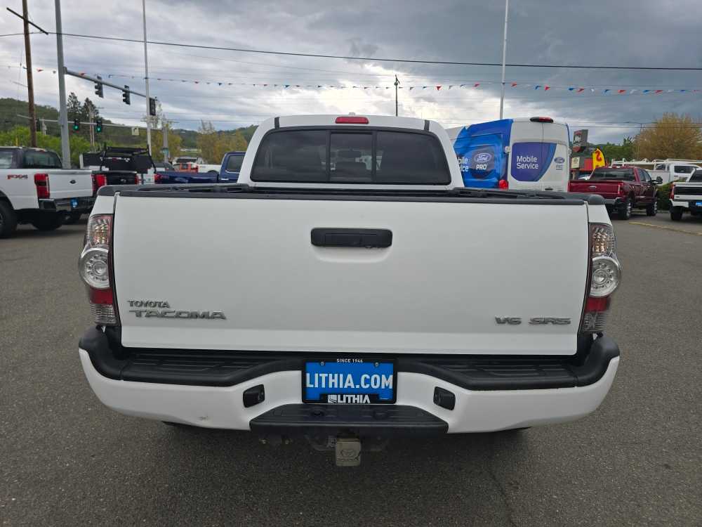 Thumbnail: 2010 Toyota Tacoma - 4