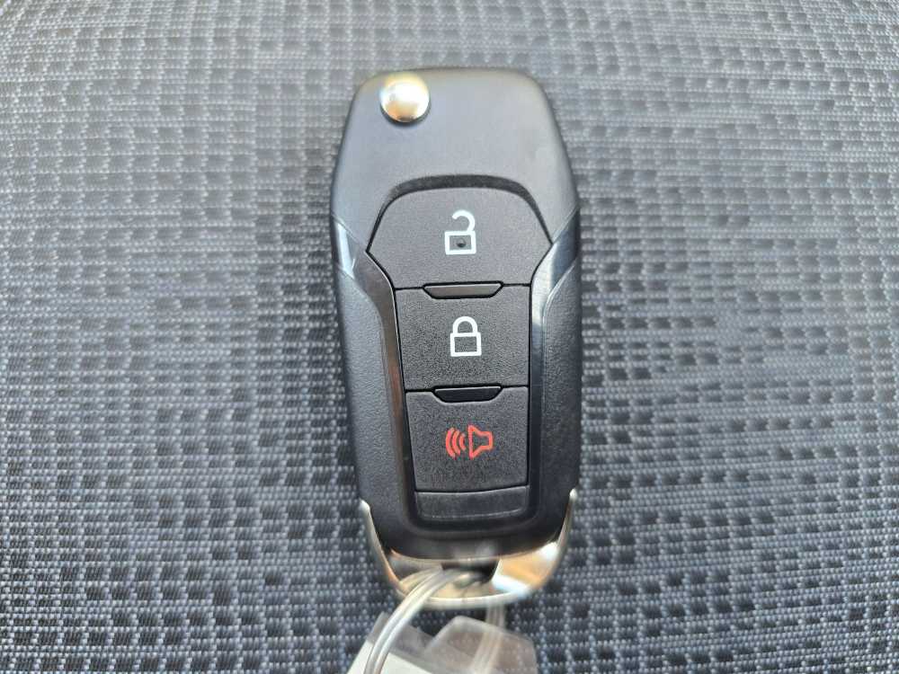 Thumbnail: 2025 Ford Maverick - 22