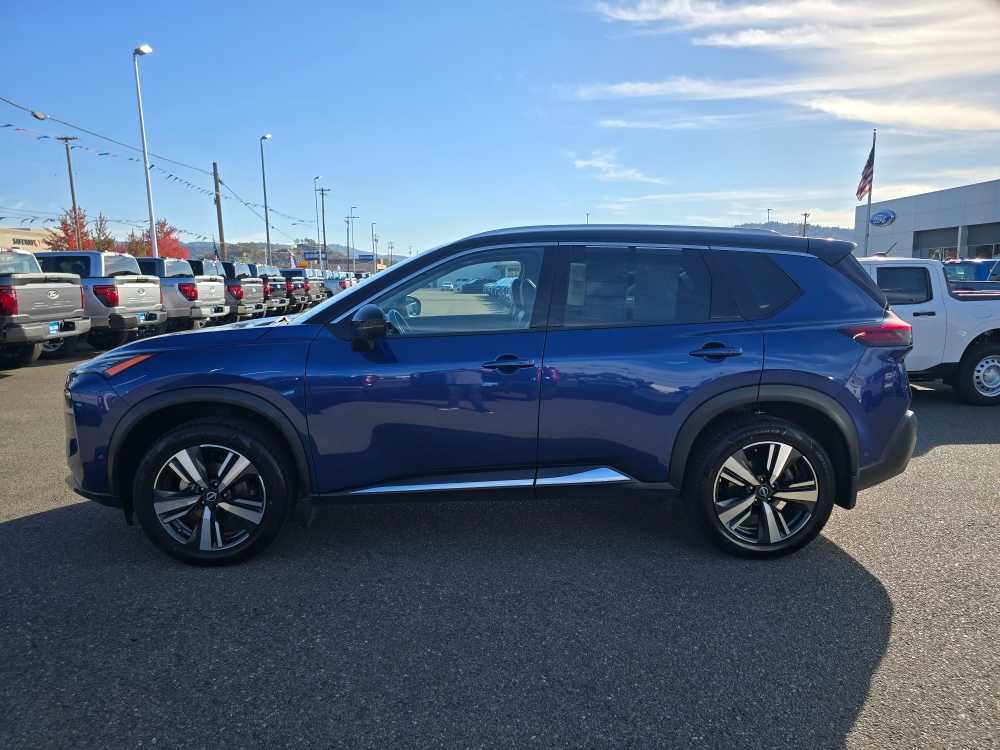 Thumbnail: 2022 Nissan Rogue - 2