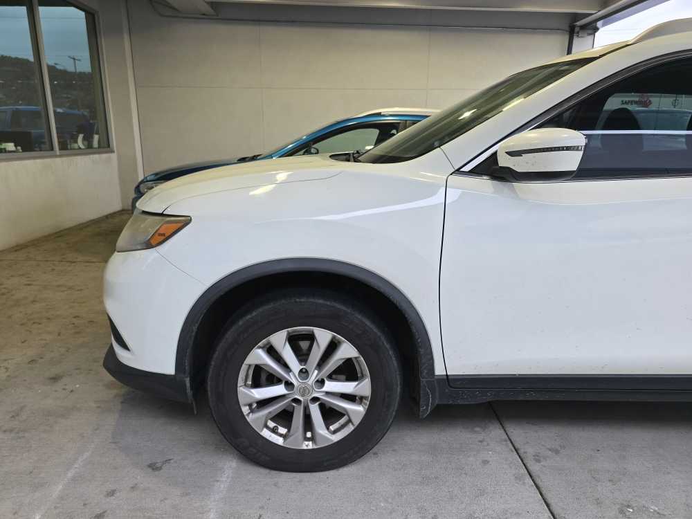 Thumbnail: 2016 Nissan Rogue - 6