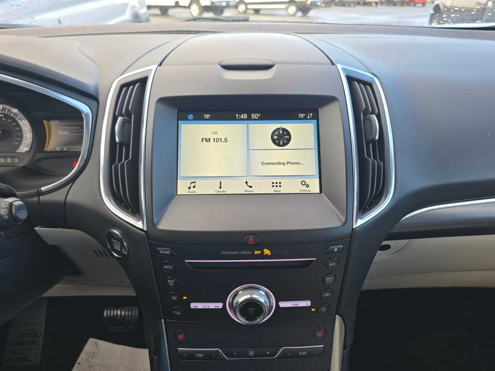 Thumbnail: 2019 Ford Edge - 12