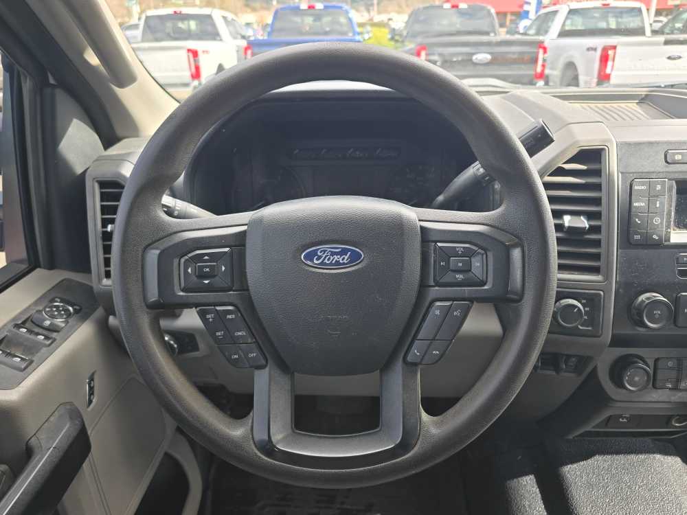 Thumbnail: 2020 Ford F-550 - 12