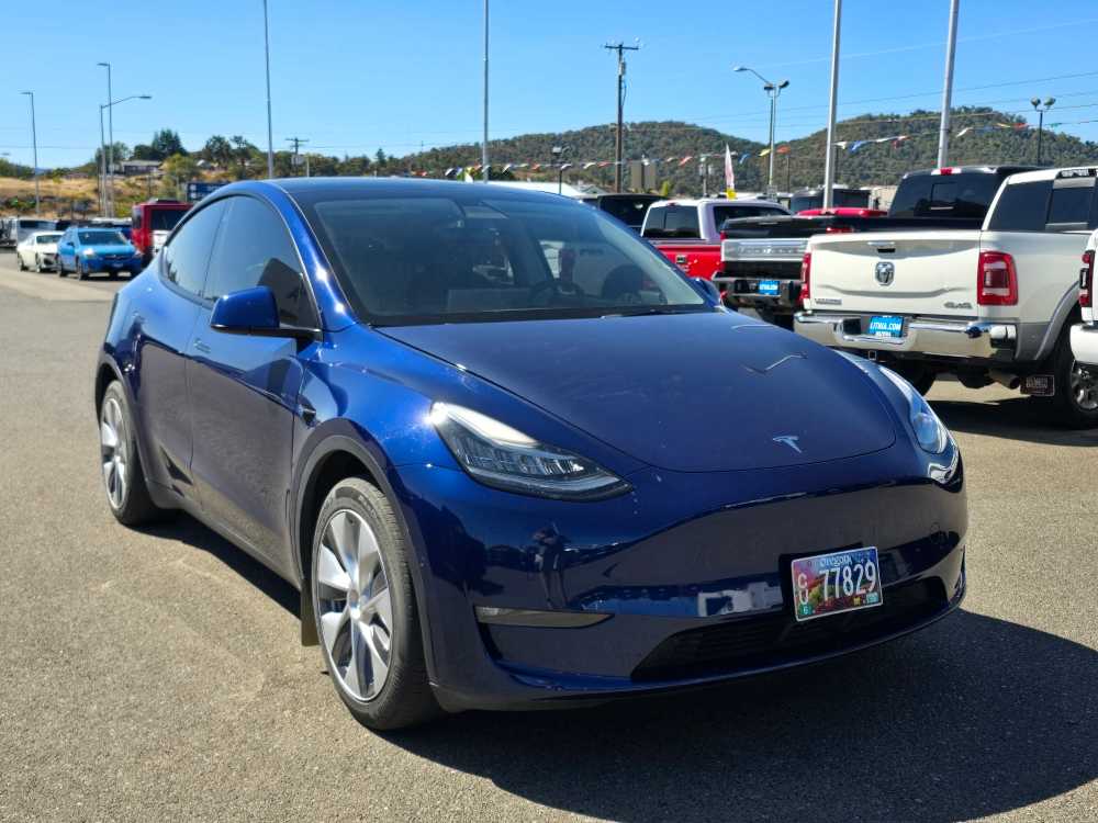 Thumbnail: 2022 Tesla Model Y - 4