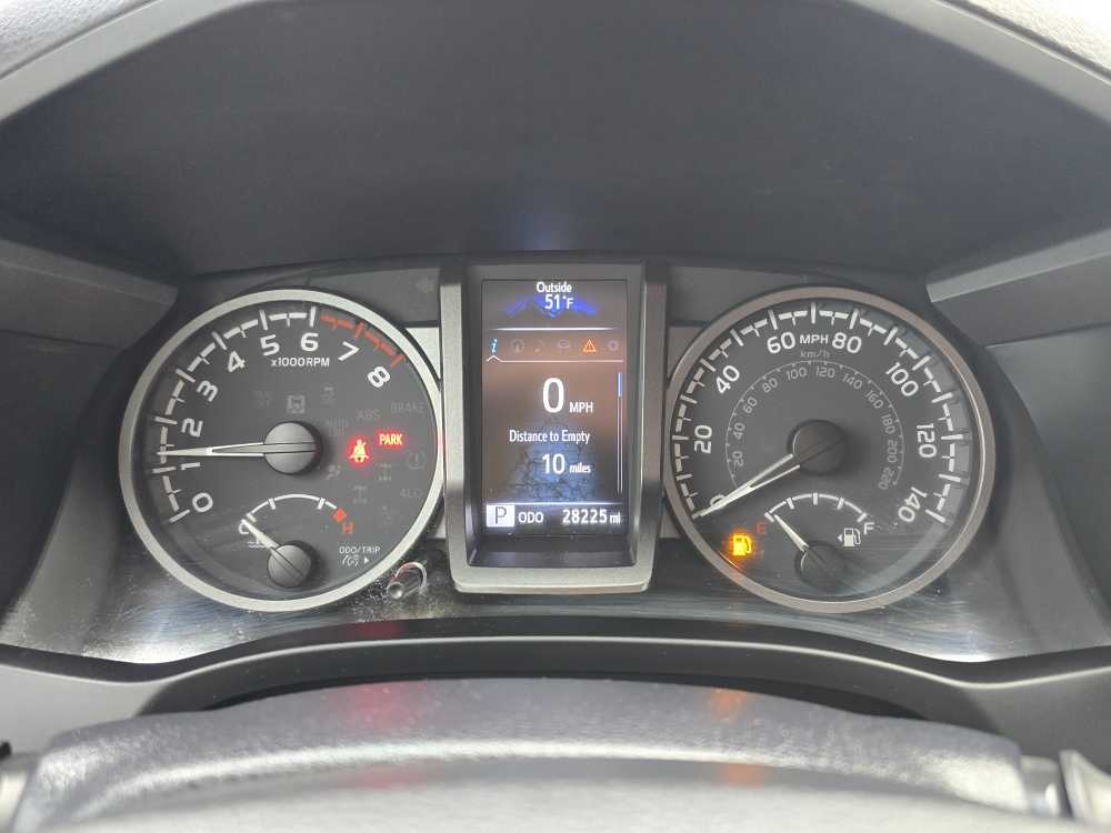 Thumbnail: 2023 Toyota Tacoma - 21