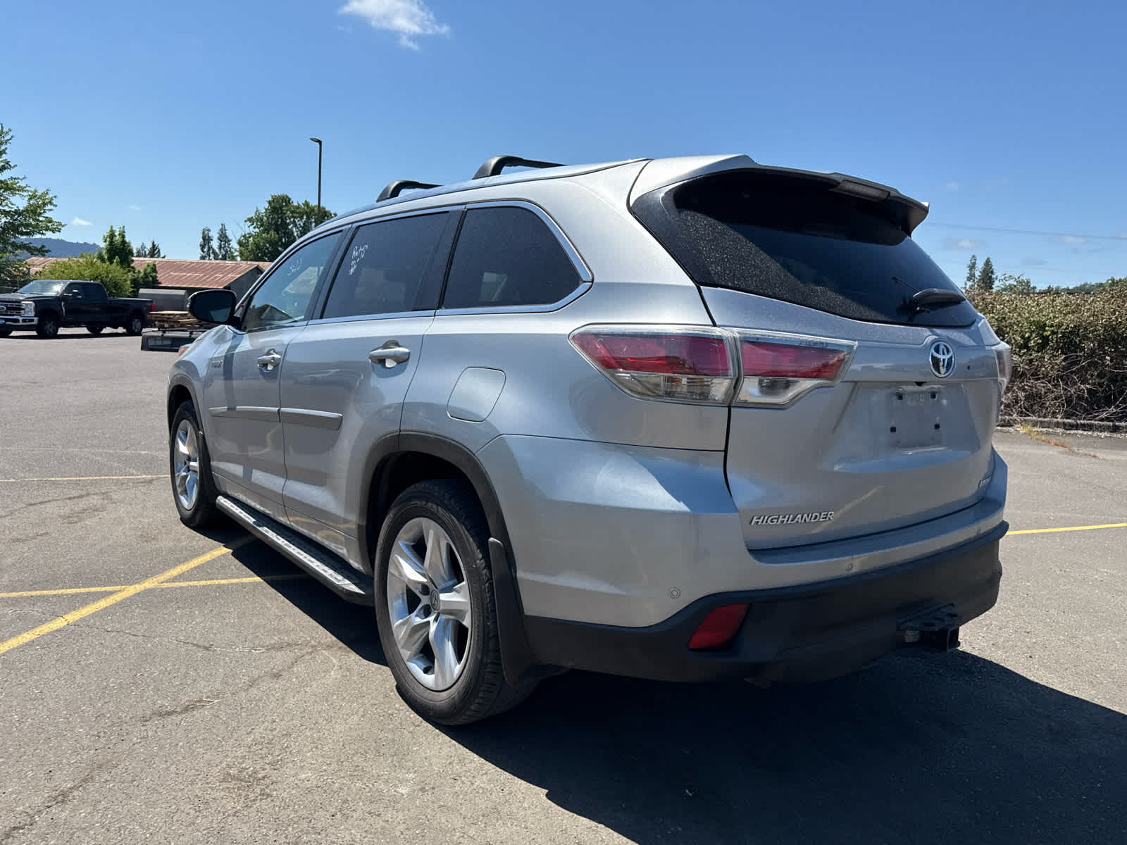 Thumbnail: 2015 Toyota Highlander - 3