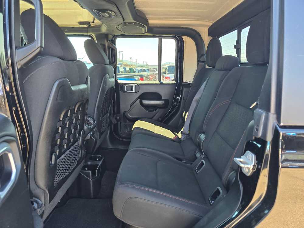 Thumbnail: 2020 Jeep Gladiator - 16