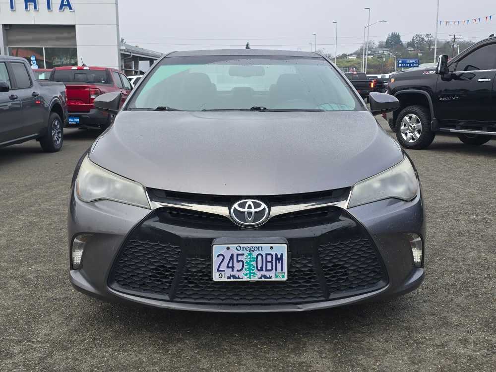 Thumbnail: 2017 Toyota Camry - 8