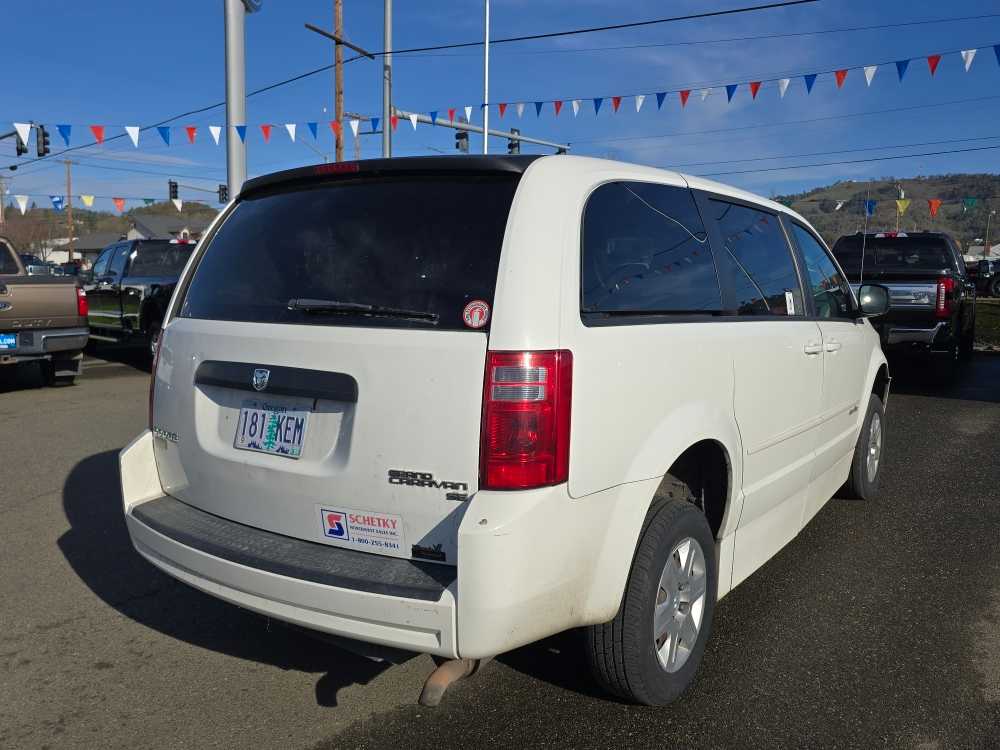 Thumbnail: 2010 Dodge Grand Caravan - 5