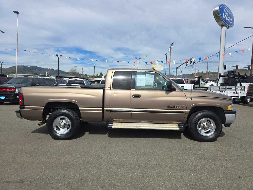 Thumbnail: 2001 Dodge Ram 1500 - 6