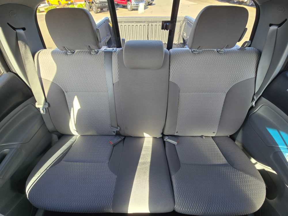 Thumbnail: 2015 Toyota Tacoma - 17