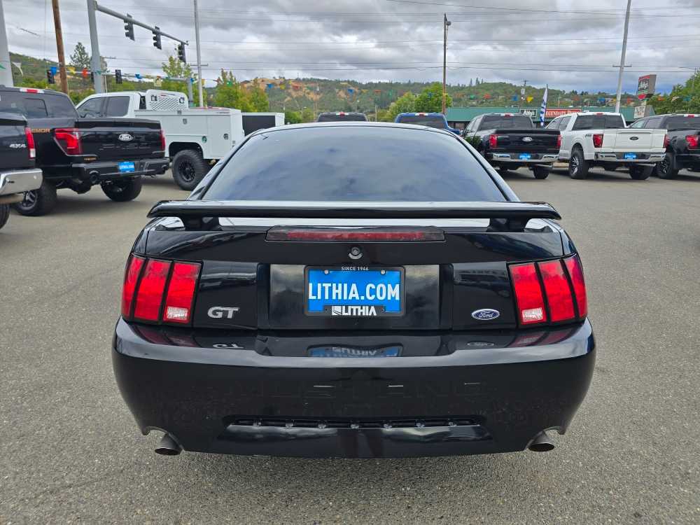 Thumbnail: 2004 Ford Mustang - 4