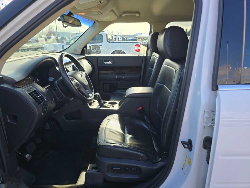 Thumbnail: 2019 Ford Flex - 9