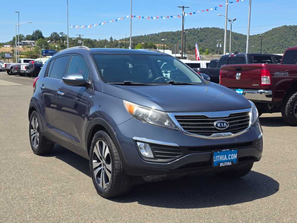 Thumbnail: 2011 Kia Sportage - 7