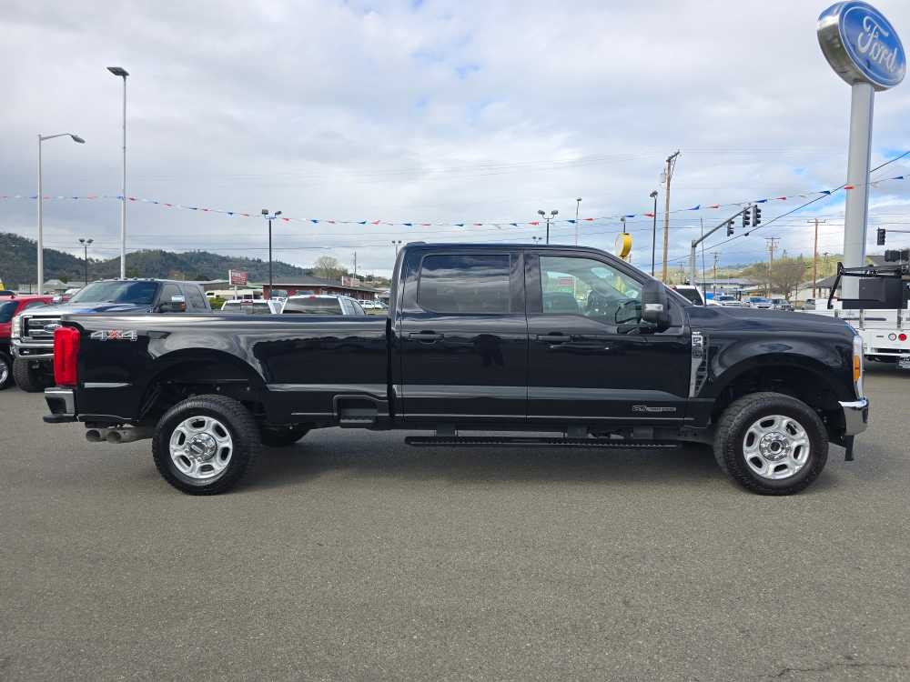 Thumbnail: 2025 Ford F-350 - 6